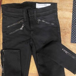 Women’s Rag and Bone stretch jeans black sz 23